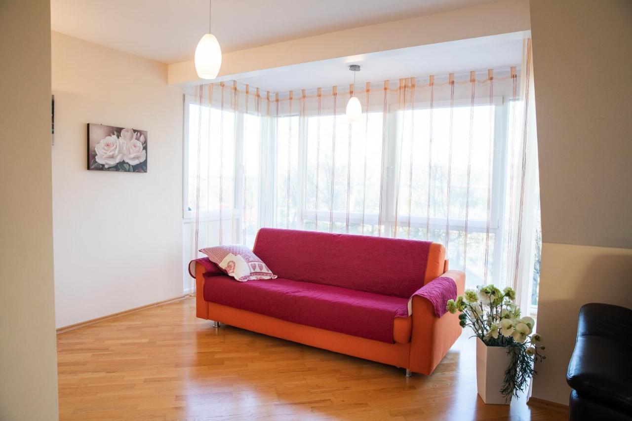 Ferienwohnung Ella Meckenbeuren Exterior photo